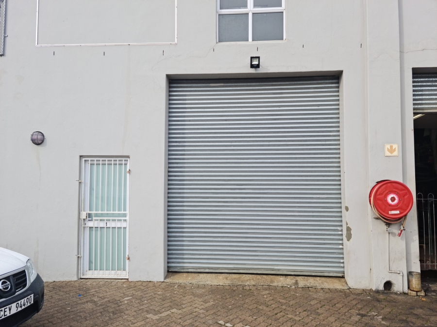 To Let commercial Property for Rent in Asla Park Western Cape